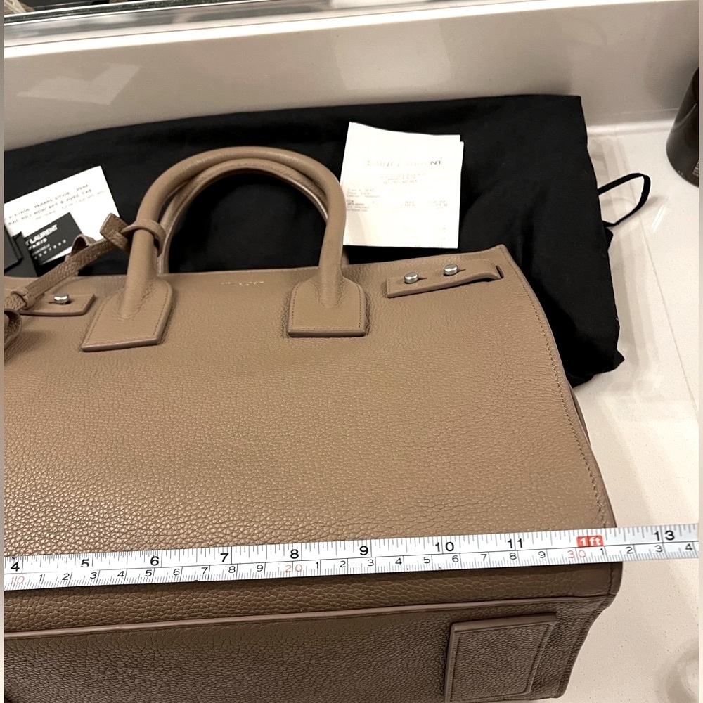 Reduced!! Saint Laurent Sac de Jour Small Taupe Soft Grained leather - Picture 2 of 15